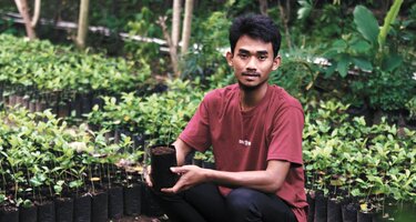 Farmer_-_Ahmad_Zamzuri_CRmissing.png